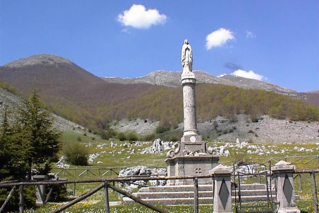 Appartamento THE DOMUS - casa vacanza in Veroli Esterno foto